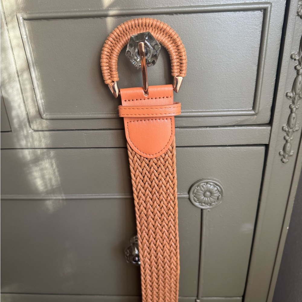 Elegant Tan Woven Belt